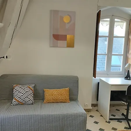 Cosy En Centre Apartment Arpajon
